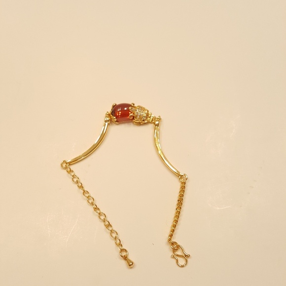 Bracelets gold plated metal with red stone. - Picture 5 of 7